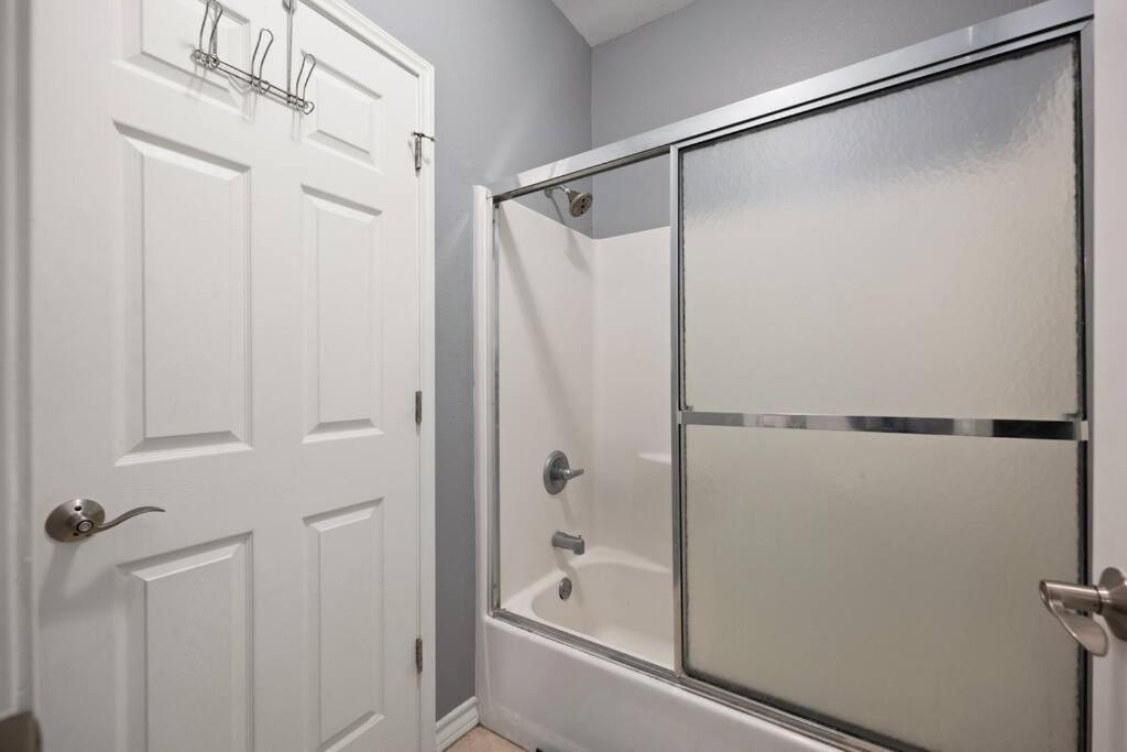 Luxury 3 Bed 2 Bath 2Nd Floor Condo By Beach South Padre Island Exterior foto